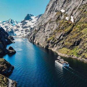 Stille Cruise i Trollfjorden med Brim Explorer