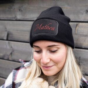Brodert beanie - Svart