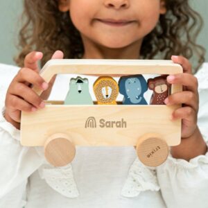 Personlig dyrebuss i tre - Trixie